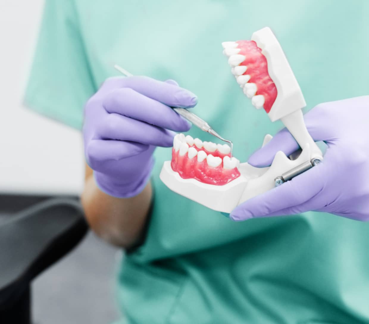 6 great tips to keep your teeth healthy and safe